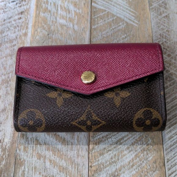 Louis Vuitton Handbags - Louis Vuitton Sarah Multicartes